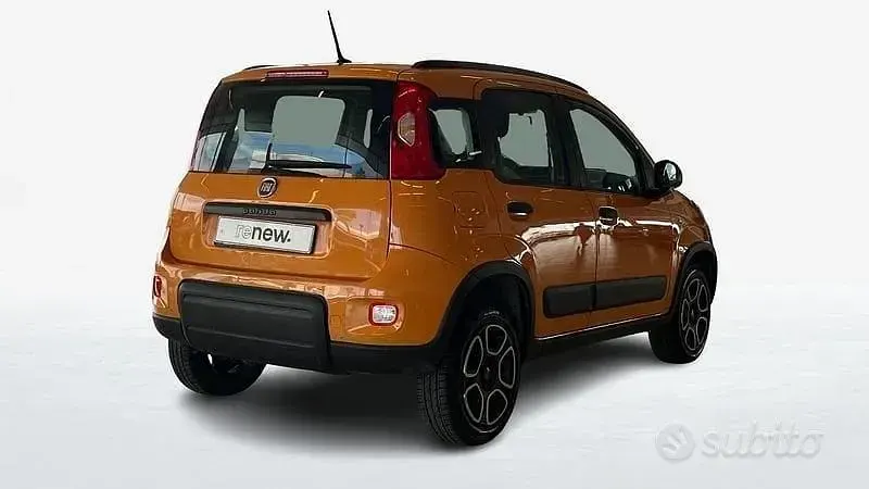 Usata Fiat Panda Cross Cross 70 CV (51 kW) 2021 Arancione Utilitaria