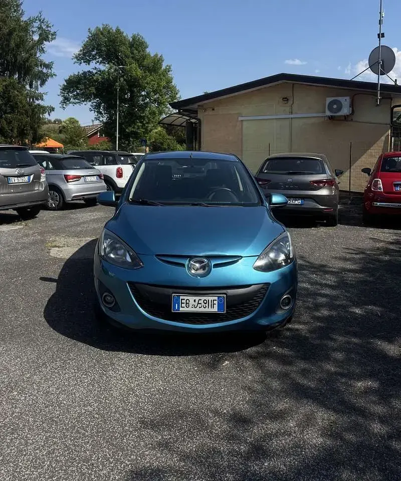 Usata Mazda 2 Trendy 72 CV (52 kW) 2011 Other Utilitaria