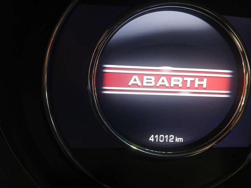 Usata Abarth 595 Custom 135 CV (99 kW) 2015 Bianco Utilitaria