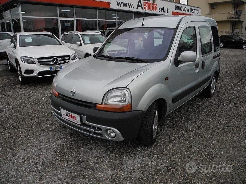 Grigio Usata 2002 Renault Kangoo Monovolume | 2350 € (Ottimo prezzo) - Immagine 1/4