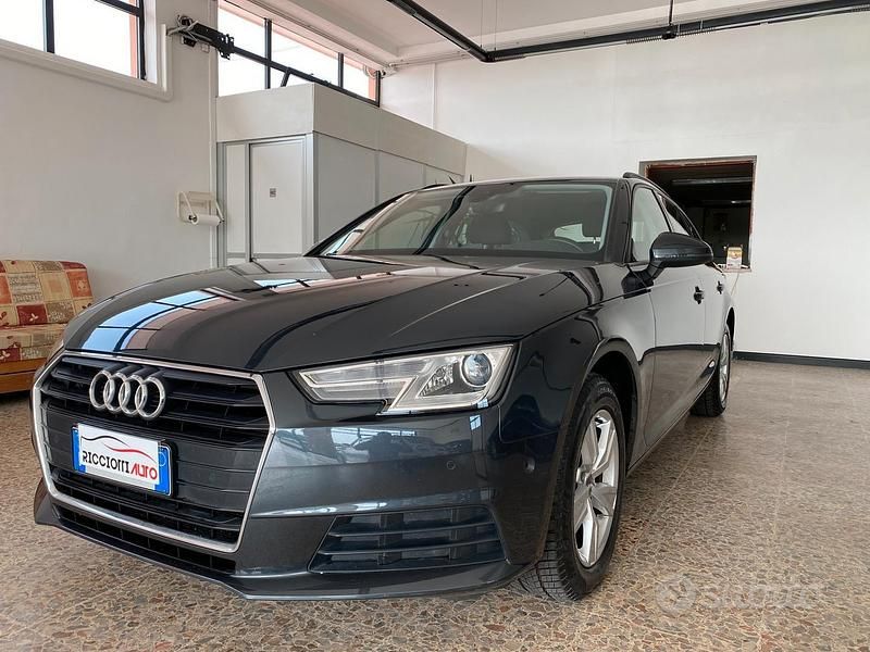 Usata Audi A4 Business 150 CV (110 kW) 2016 Grigio Station wagon