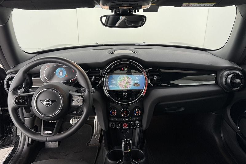 Usata Mini John Cooper Works 231 CV (169 kW) 2024 Midnight bback Utilitaria