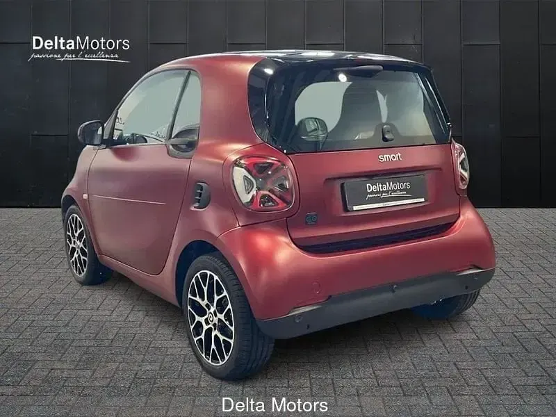 Gebraucht Smart ForTwo Coupé Prime 60 kW (82 PS) 2023 Rot Kleinwagen