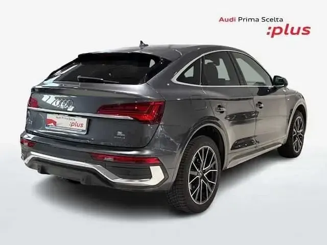 Usata Audi Q5 Sportback S-line plus 204 CV (150 kW) 2022 Grigio daytona perla SUV