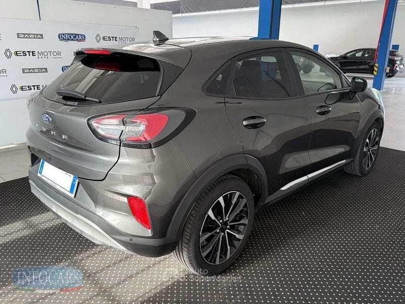 Usata Ford Puma ST-Line 125 CV (91 kW) 2023 Grigio metallizzato SUV