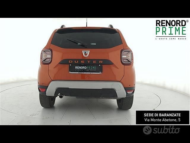 Usata Dacia Duster Extreme 115 CV (84 kW) 2022 Arancione SUV