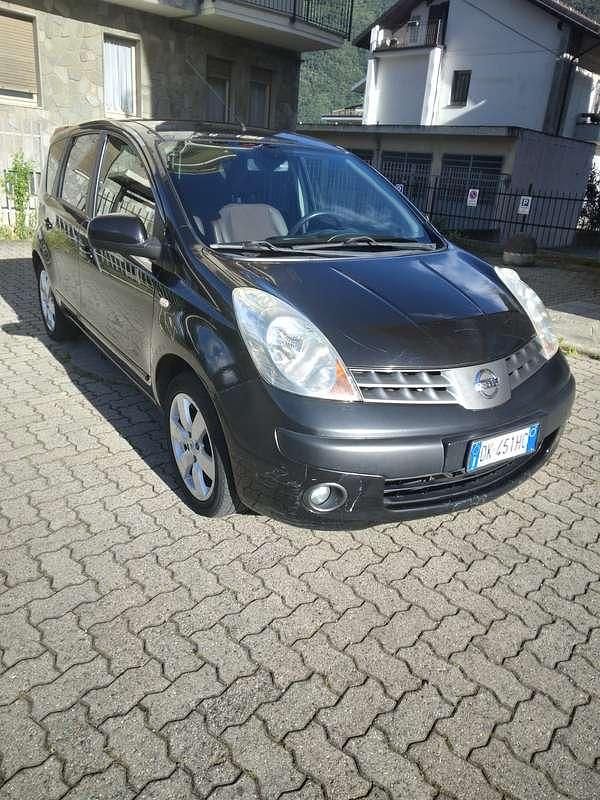 Usata Nissan Note Tekna 86 CV (63 kW) 2007 Nero Utilitaria