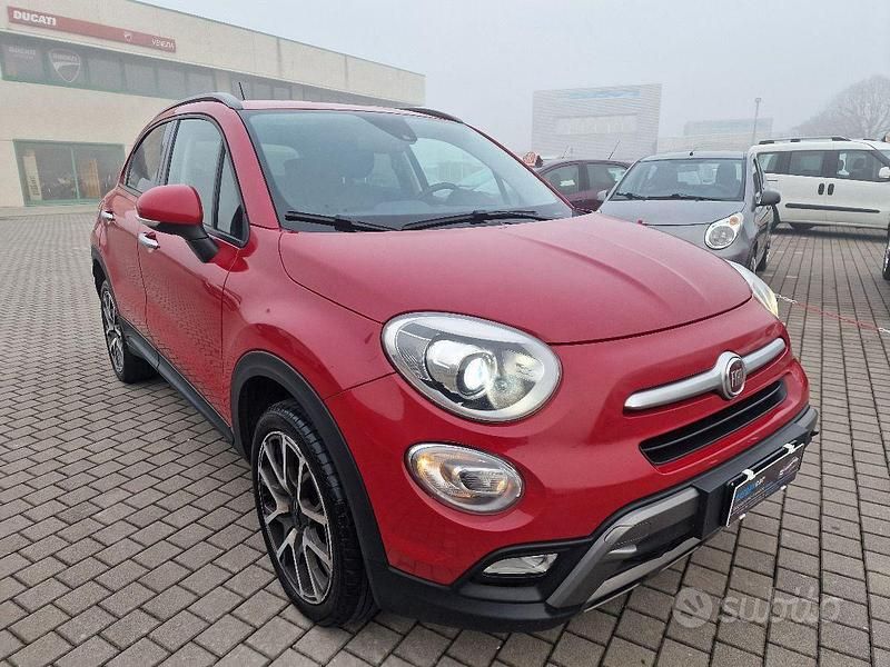 Usata Fiat 500X Cross Plus 140 CV (102 kW) 2015 Rosso SUV