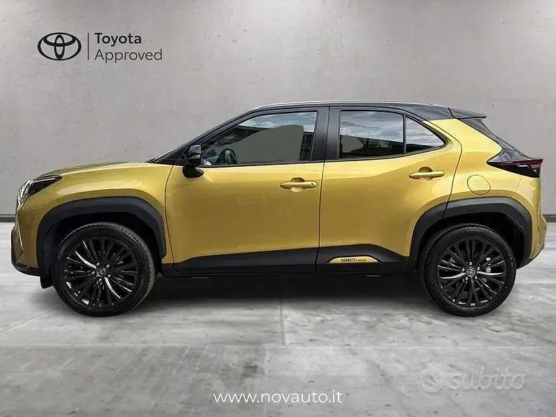 Usata Toyota Yaris Cross 116 CV (85 kW) 2022 Nero SUV