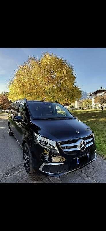 Usata Mercedes V300 239 CV (175 kW) 2021 Nero Monovolume