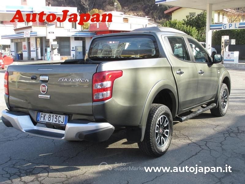 Usata Fiat Fullback S 181 CV (133 kW) 2017 Verde Pick-up