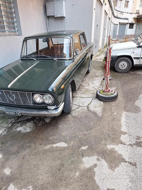 Usata Lancia Fulvia 88 CV (64 kW) 1970 Verde Berlina
