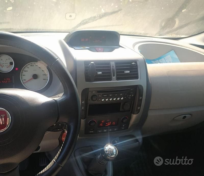 Usata Fiat Scudo 163 CV (119 kW) 2011 Grigio Furgone