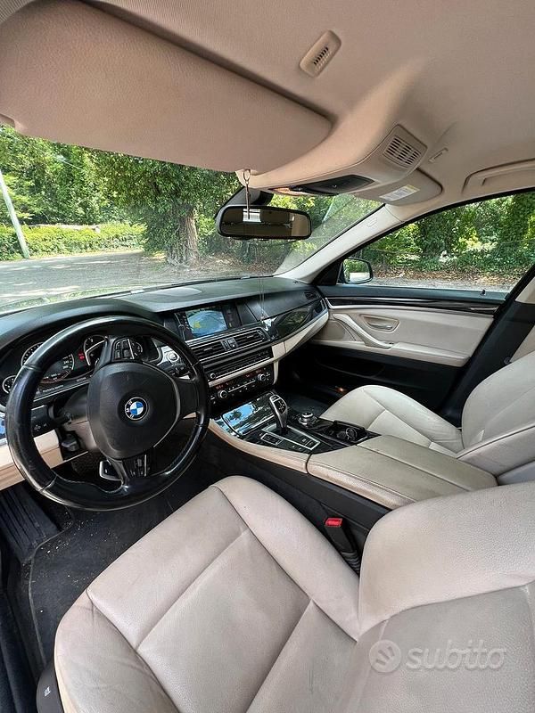 Usata BMW 525 M Sport 218 CV (160 kW) 2012 Marrone Berlina