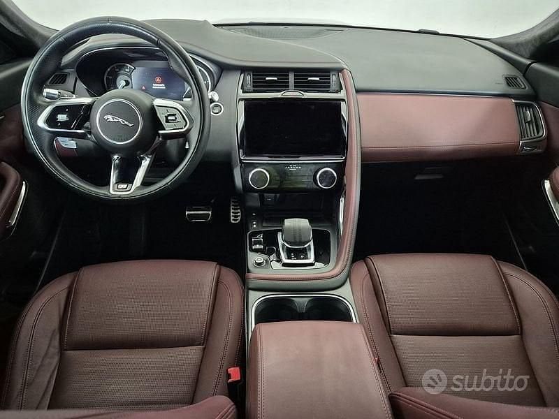 Usata Jaguar E-Pace R-Dynamic 163 CV (119 kW) 2022 Grigio SUV