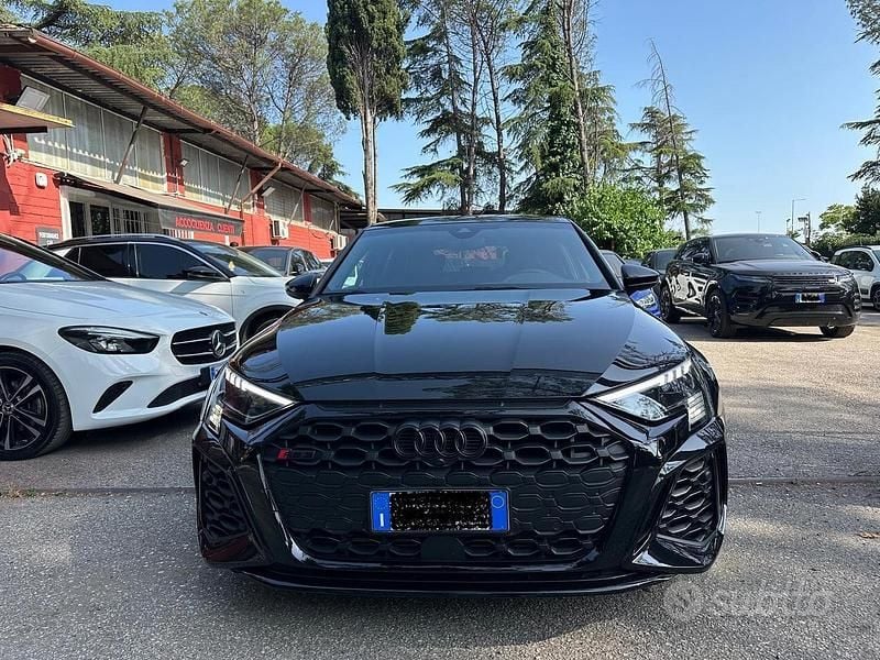 Usata Audi RS3 Performance 400 CV (294 kW) 2023 Nero Berlina