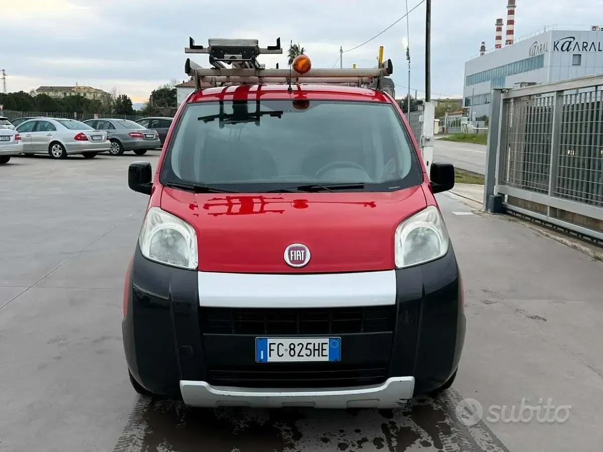Usata Fiat Fiorino 95 CV (69 kW) 2016 Rosso Monovolume