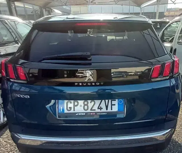 Usata Peugeot 3008 Active 131 CV (96 kW) 2023 Blu SUV