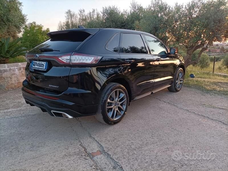 Nero Usata 2017 Ford Edge SUV | 20.400 € (Cara) - Immagine 1/3