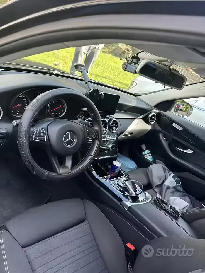 Usata Mercedes 200 160 CV (117 kW) 2019 Nero Station wagon