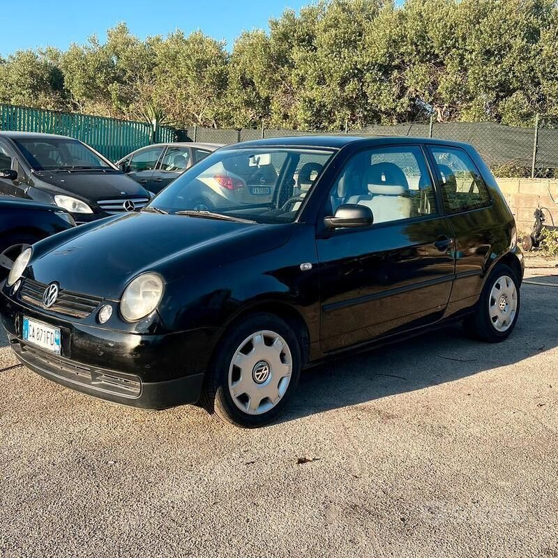 Usata 2002 VW Lupo Due volumi | 1300 € (Buon prezzo) - Immagine 1/4