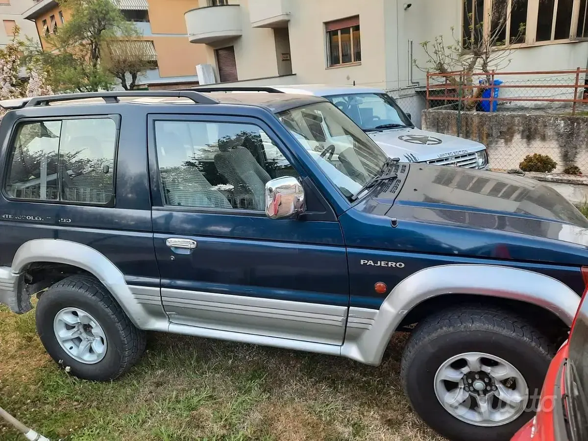 Usata Mitsubishi Pajero 1996 Verde SUV