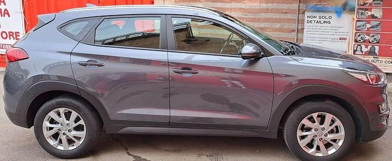 Usata Hyundai Tucson 116 CV (85 kW) 2020 Grigio SUV