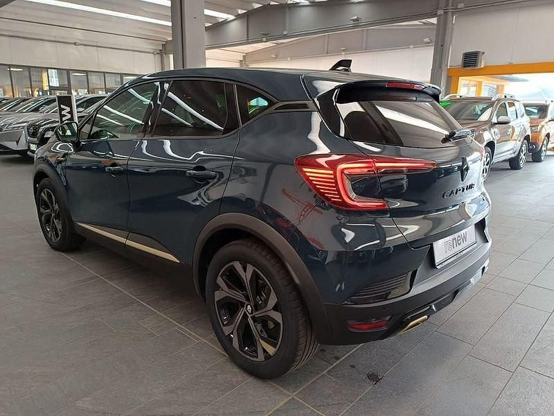 Usata Renault Captur Engineered 145 CV (106 kW) 2023 Blu SUV