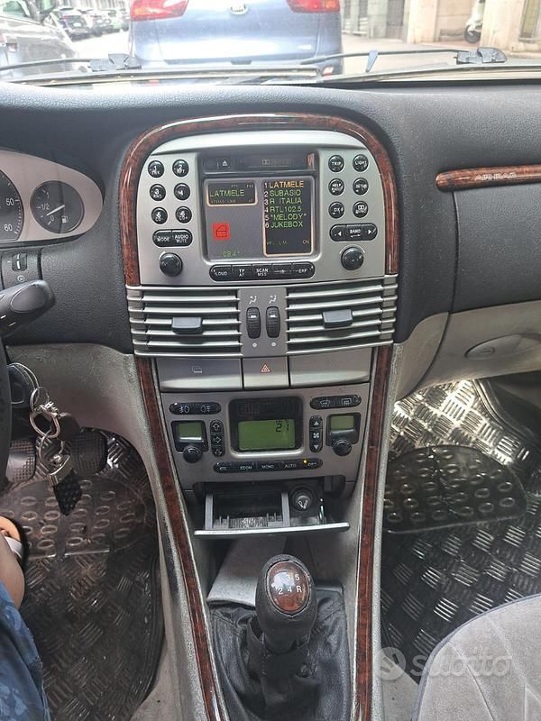 Usata Lancia Lybra 2000 Verde Station wagon