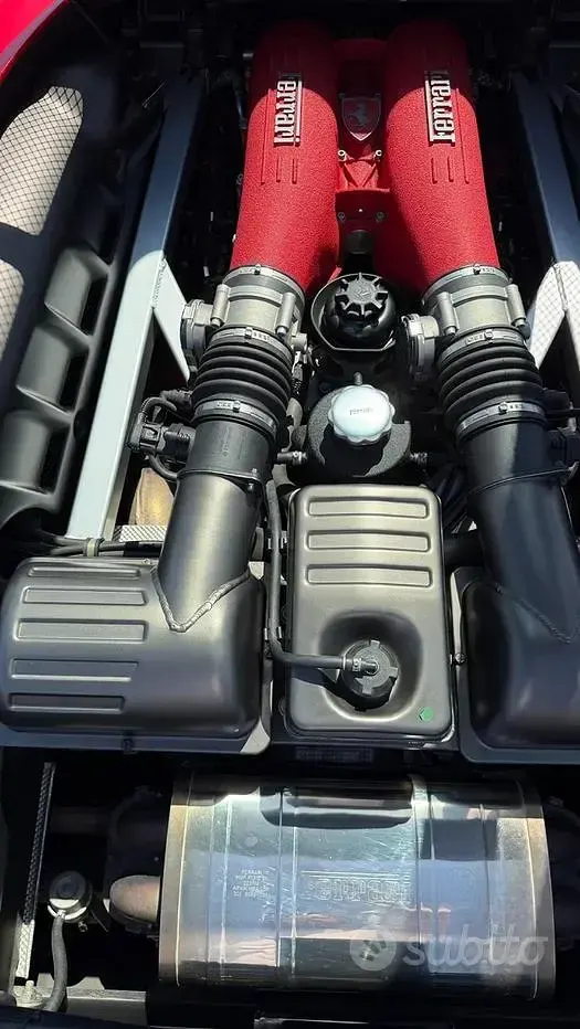 Usata Ferrari F430 490 CV (360 kW) 2006 Rosso Cabrio