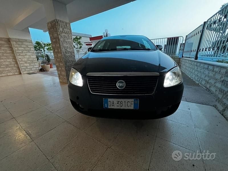 Blu Usata 2006 Fiat Croma Emotion Station wagon | 500 € (Super prezzo) - Immagine 1/4