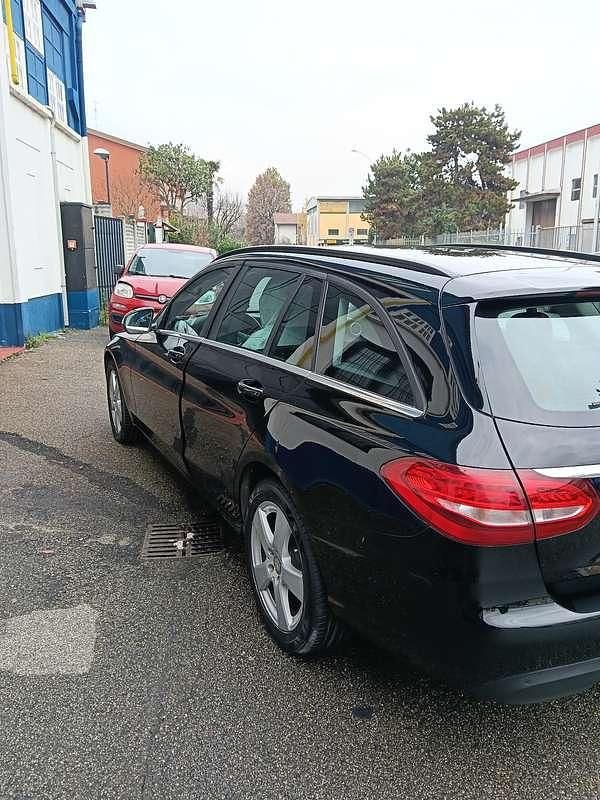 Usata Mercedes C180 Premium 116 CV (85 kW) 2016 Station wagon
