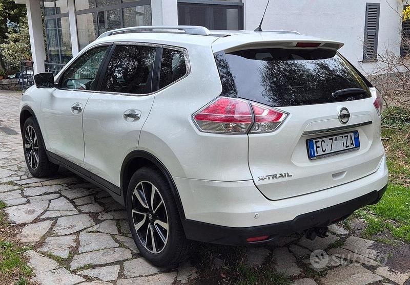 Usata Nissan X-Trail Tekna 131 CV (96 kW) 2016 Bianco SUV