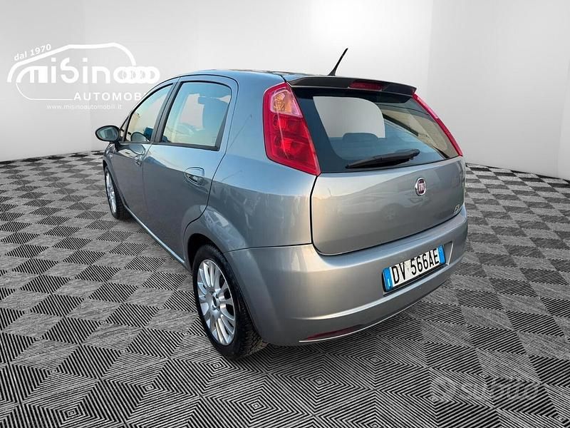 Usata Fiat Punto Active 59 CV (43 kW) 2009 Grigio Utilitaria