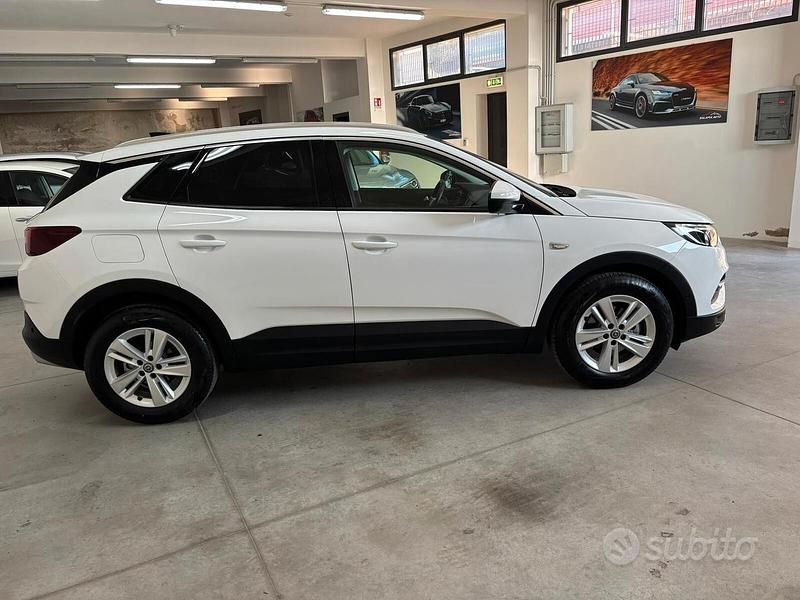 Usata Opel Grandland X Innovation 130 CV (95 kW) 2020 Bianco SUV
