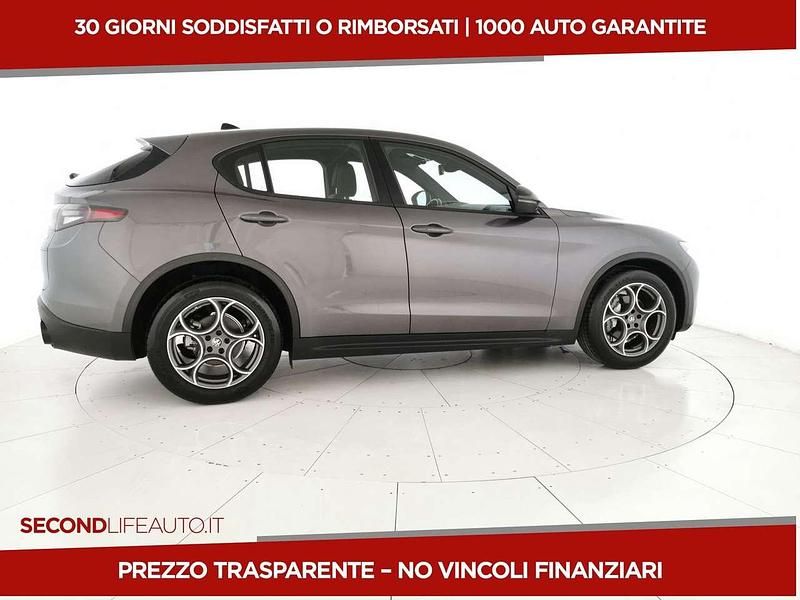 Usata Alfa Romeo Stelvio Sprint 160 CV (117 kW) 2024 Grigio SUV
