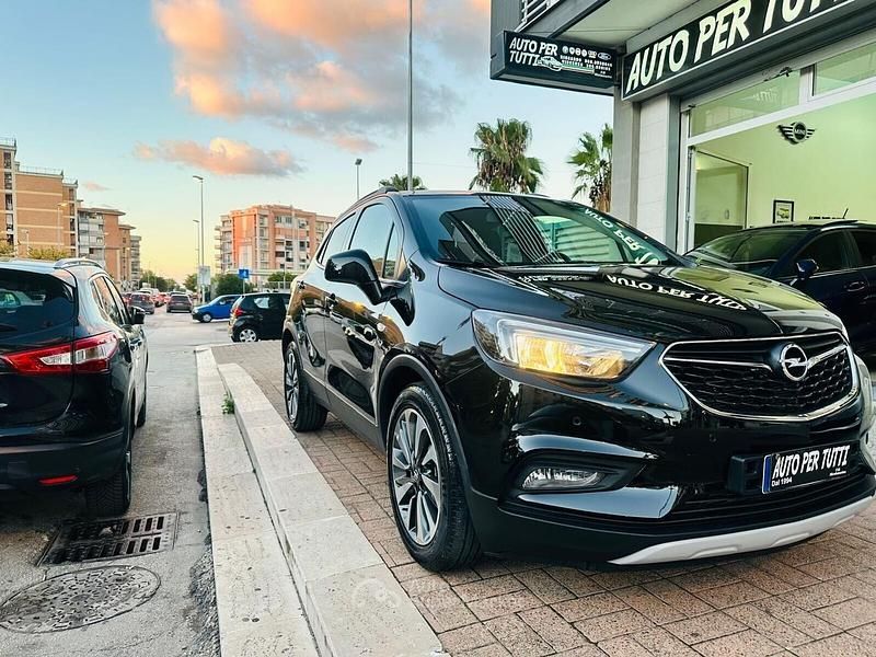 Nero Usata 2017 Opel Mokka SUV | 12.650 € (Cara) - Immagine 1/4