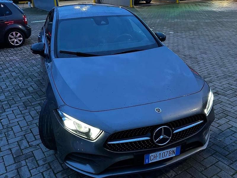 Occasion Mercedes A180 Premium 116 ch (85 kW) 2021 Berline