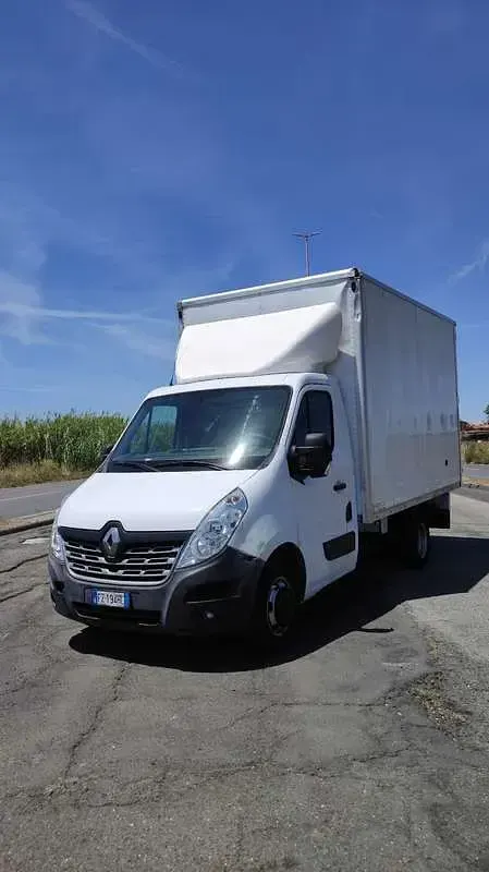 Usata Renault Master 131 CV (96 kW) 2019 Furgone
