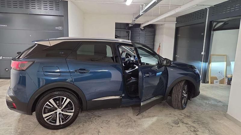 Usata Peugeot 3008 Allure 181 CV (133 kW) 2021 Blu/azzurro SUV