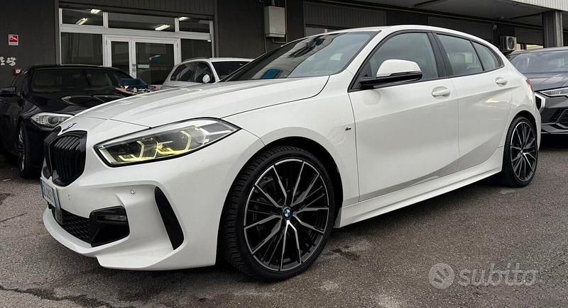 Bianco Usata 2020 BMW 118 M Sport Due volumi | 24.999 € (Molto cara) - Immagine 1/4