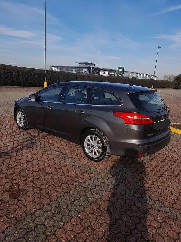 Usata Ford Focus Titanium S 120 CV (88 kW) 2016 Station wagon