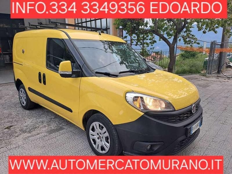Usata Fiat Doblò 95 CV (69 kW) 2017 Giallo Monovolume