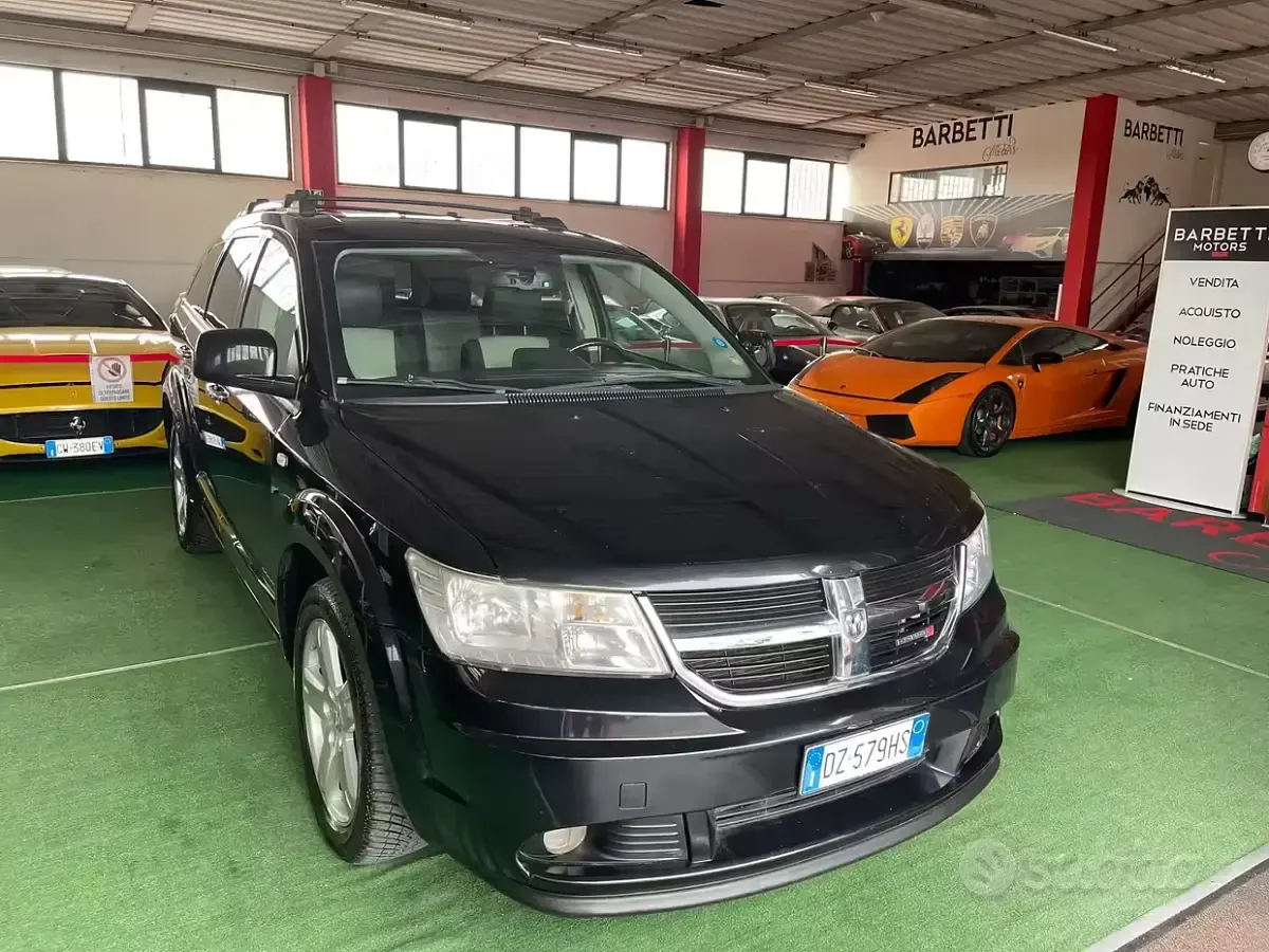 Usata Dodge Journey 140 CV (102 kW) 2010 Nero SUV