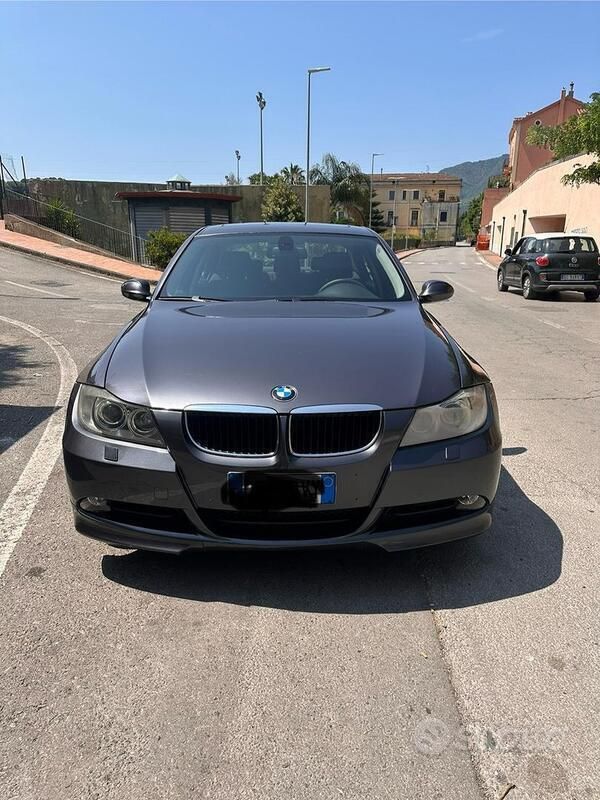 Usata BMW 320 2005 Grigio Berlina