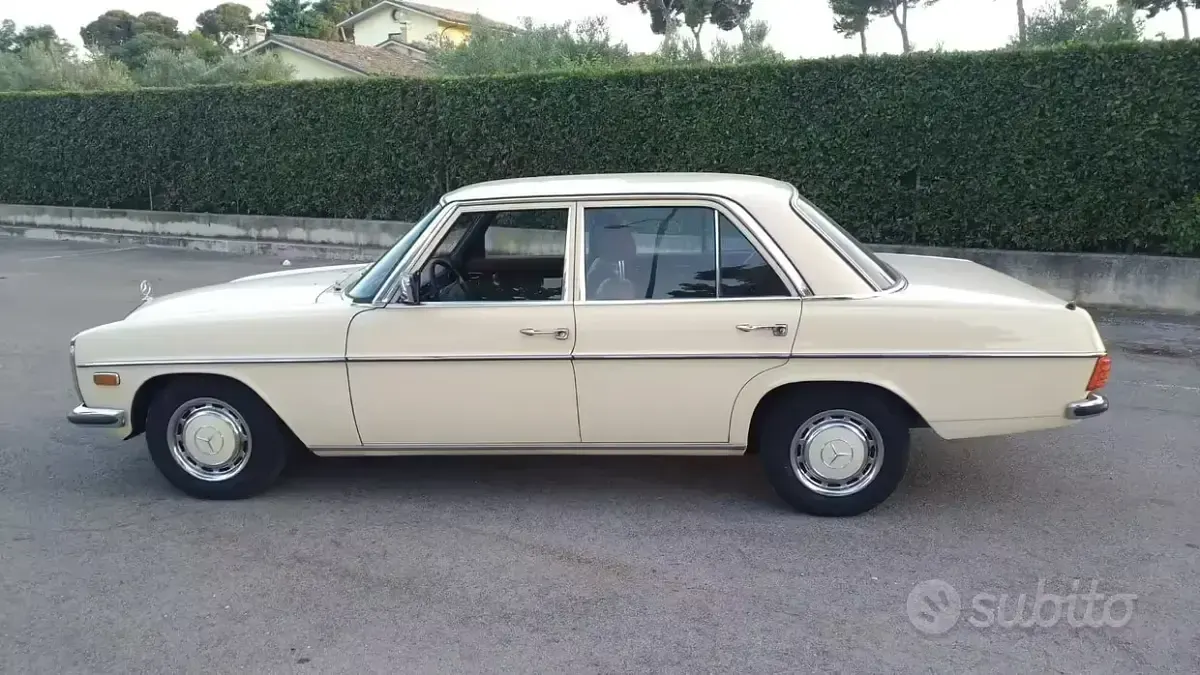 Usado Mercedes 240 1970 Berlina