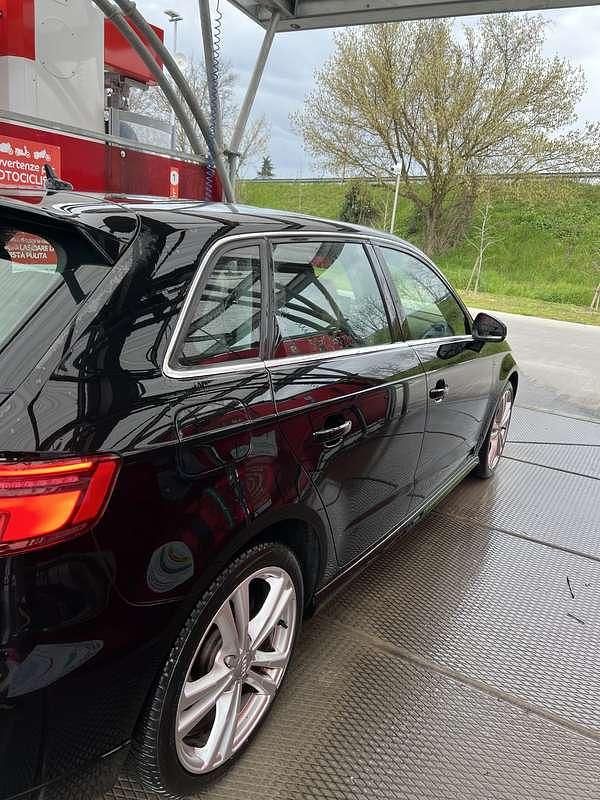 Usata Audi A3 Admired 116 CV (85 kW) 2019 Berlina