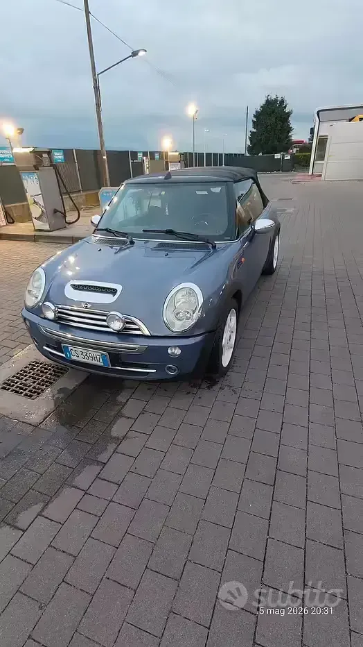 Usata Mini Cooper Cabriolet 116 CV (85 kW) 2005 Cabrio
