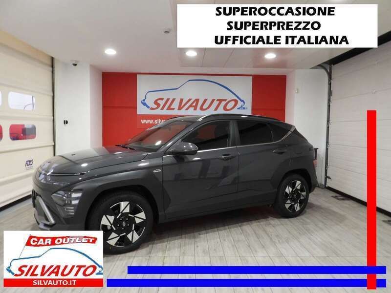 Usata Hyundai Kona 120 CV (88 kW) 2024 Verde SUV