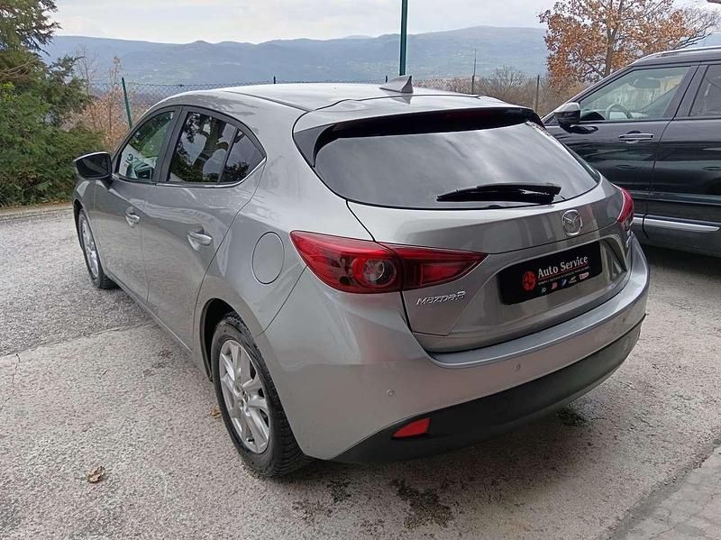 Usata Mazda 3 Exceed 105 CV (77 kW) 2016 Grigio Berlina